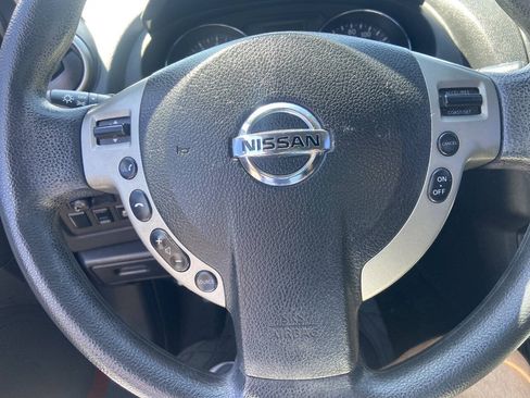 Used 2015 Nissan Rogue S w/ Convenience Package AWD/4WD image 13