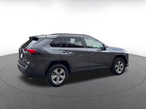 Used 2025 Toyota RAV4 XLE image 15