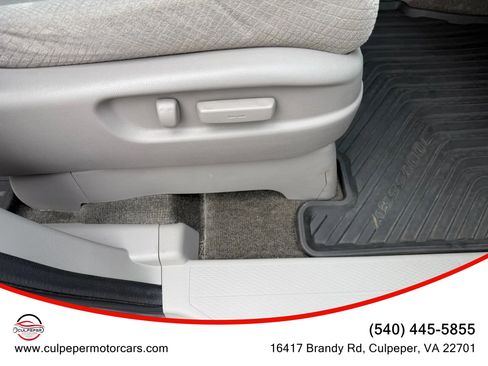 Used 2016 Honda Odyssey SE image 16