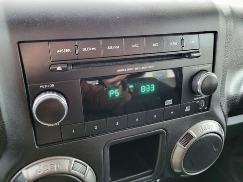 Used 2016 Jeep Wrangler Sport w/ Quick Order Package 24S image 18