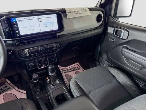 Used 2024 Jeep Wrangler Sport S AWD/4WD image 21