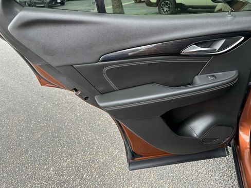 Used 2022 Buick Envision Preferred image 16