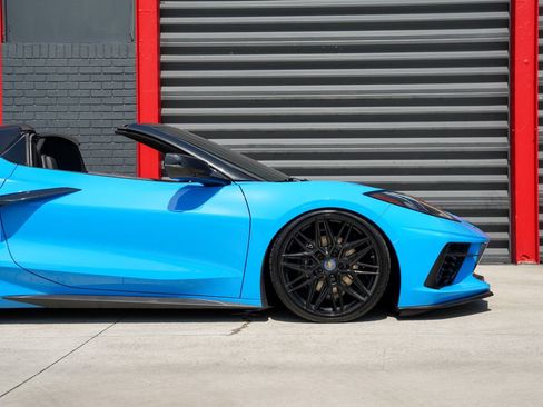 Used 2024 Chevrolet Corvette Stingray Convertible w/ 1LT RWD image 13