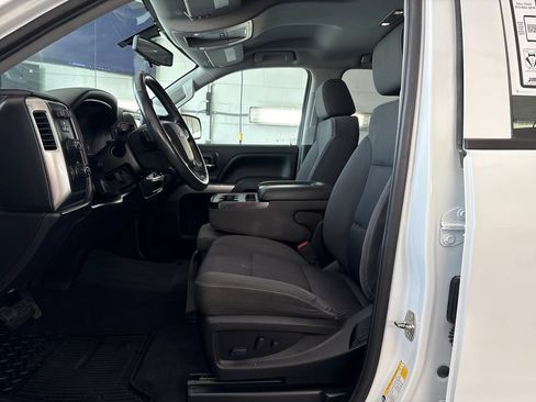 Used 2019 Chevrolet Silverado 1500 LT w/ All Star Edition AWD/4WD image 11