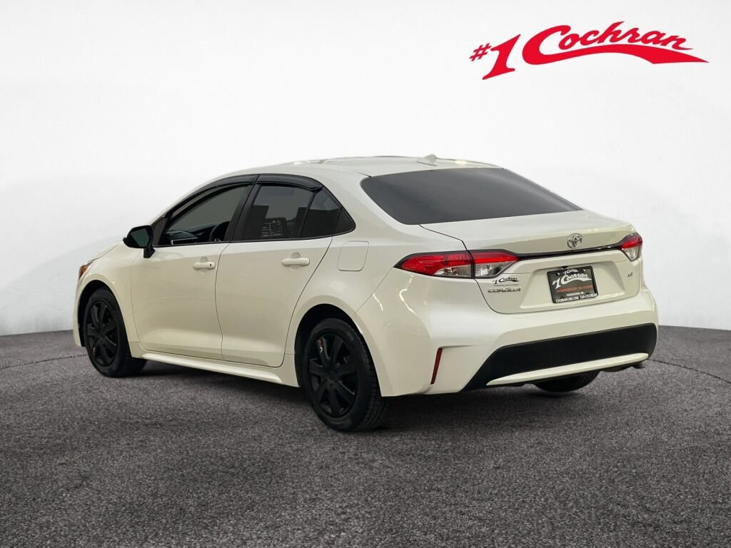 Used 2021 Toyota Corolla LE FWD image 21