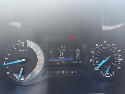 Used 2018 Ford Edge SEL image 10