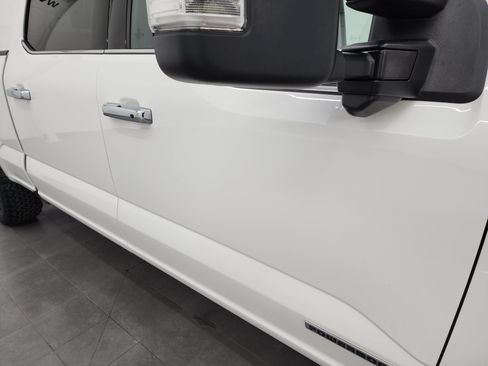 Used 2022 Ford F150 Platinum AWD/4WD image 27