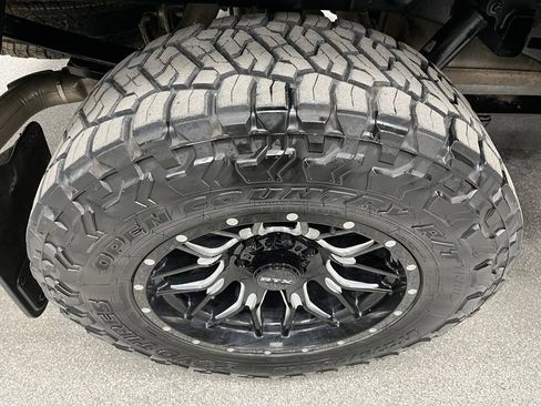 Used 2023 Ford F150 XLT w/ Equipment Group 302A High AWD/4WD image 17