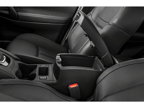 Used 2019 Nissan Rogue Sport SL w/ Premium Package FWD image 9