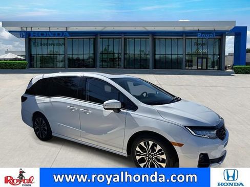 New 2026 Honda Odyssey Elite image 1