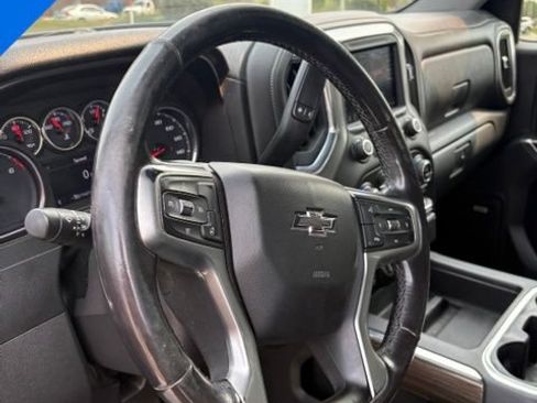 Used 2020 Chevrolet Silverado 1500 LT Trail Boss AWD/4WD image 17