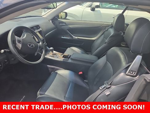 Used 2013 Lexus IS 350C image 2
