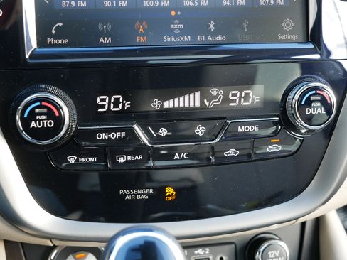 Used 2024 Nissan Murano Platinum w/ Cargo Package image 23