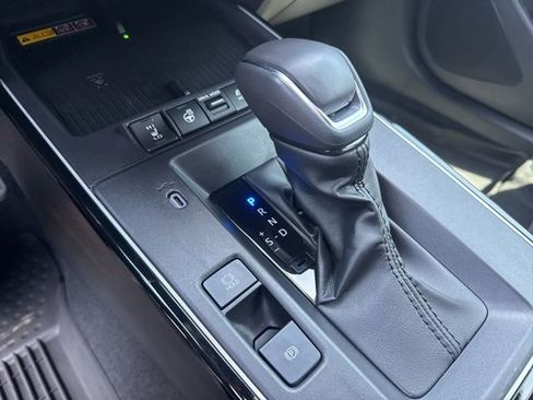 Used 2026 Toyota Corolla Cross XSE w/ Convenience Package image 30