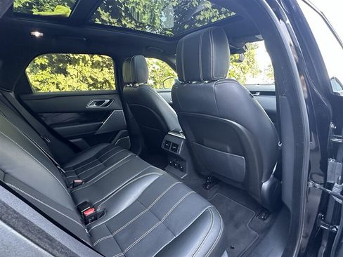 Used 2018 Land Rover Range Rover Velar S AWD/4WD image 11