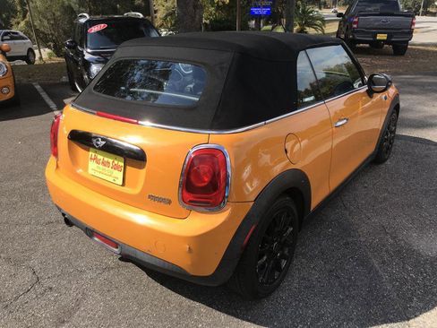 Used 2016 MINI Cooper Convertible image 4