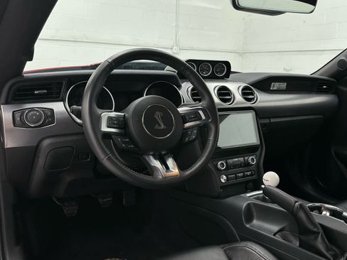 Used 2022 Ford Mustang GT RWD image 10