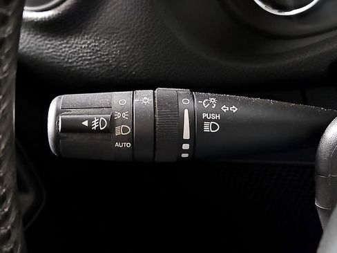 Used 2017 Jeep Wrangler Unlimited Rubicon w/ Connectivity Group image 24