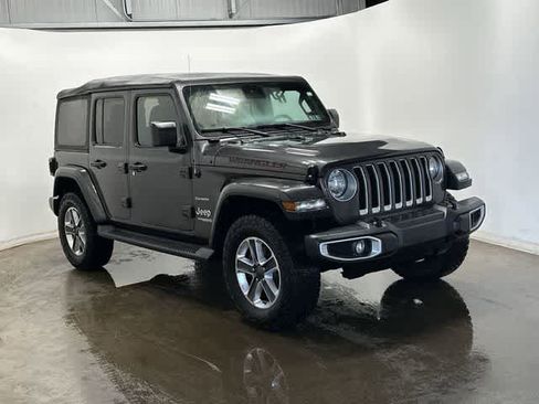 Used 2021 Jeep Wrangler Unlimited Sahara w/ Safety Group image 30