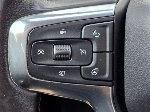 Used 2019 Chevrolet Blazer RS AWD/4WD image 16