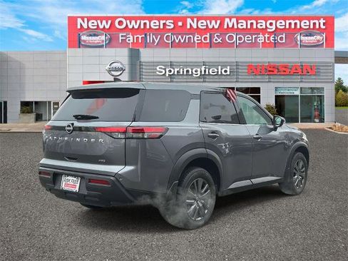 Certified 2024 Nissan Pathfinder S image 5