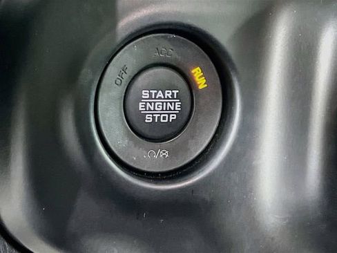 Used 2023 Jeep Wrangler Unlimited Sport AWD/4WD image 19