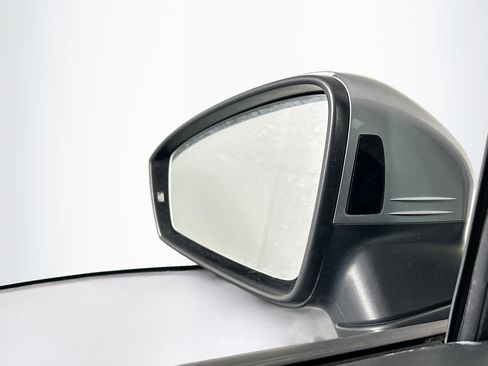 Used 2024 Volkswagen Tiguan Wolfsburg Edition image 16