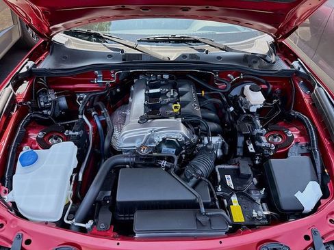New 2026 MAZDA MX-5 Miata Sport w/ Interior Package RWD image 21