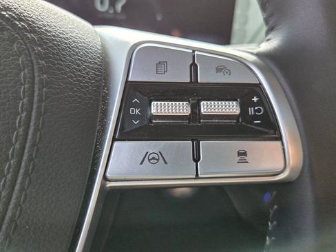Used 2025 Kia Telluride SX w/ SX Captain's Chair Package FWD image 33