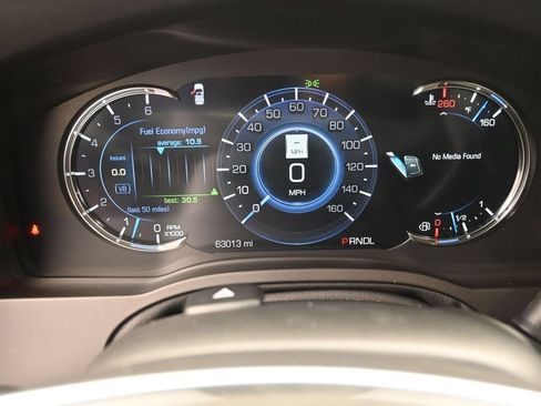Used 2019 Cadillac Escalade 2WD image 9