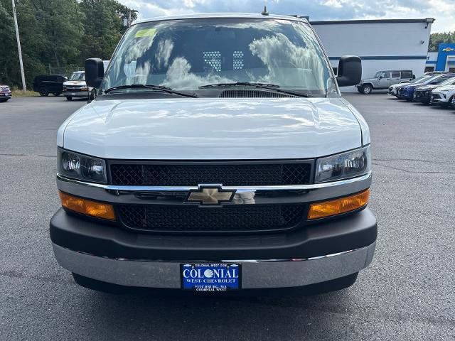Used 2025 Chevrolet Express 2500 w/ Driver Convenience Package RWD image 2