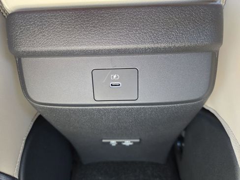 New 2026 Nissan Sentra SL w/ Floor Mat Package FWD image 28