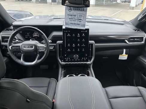 New 2026 GMC Yukon Elevation image 20