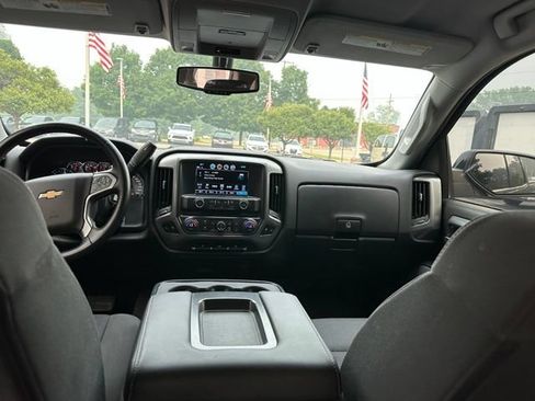 Used 2019 Chevrolet Silverado 1500 LT w/ All Star Edition AWD/4WD image 22