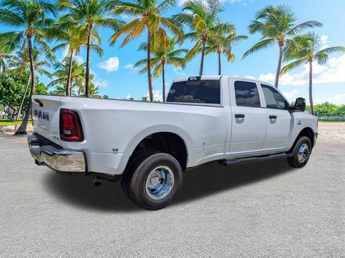 New 2026 RAM 3500 Tradesman AWD/4WD image 4