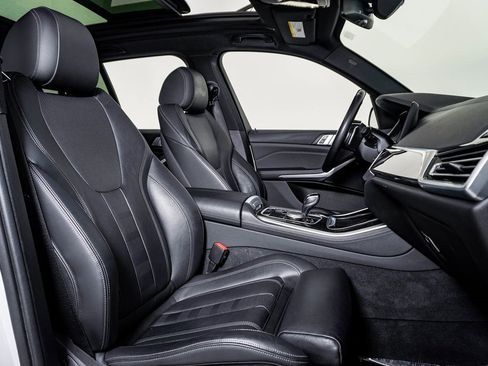 Used 2019 BMW X5 xDrive40i image 15