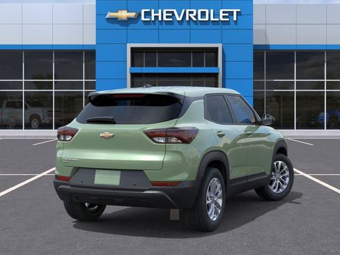 New 2026 Chevrolet TrailBlazer LS w/ LS Convenience Package AWD/4WD image 4