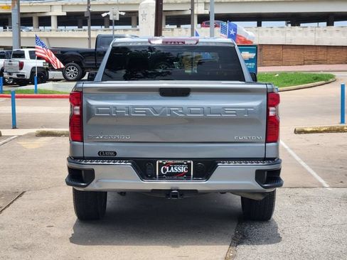 Used 2023 Chevrolet Silverado 1500 Custom RWD image 6