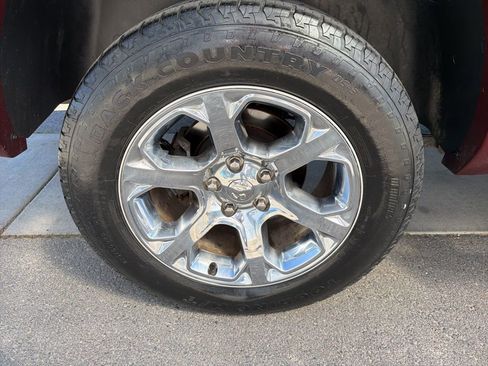 Used 2018 RAM 1500 Express w/ Express Value Package image 47