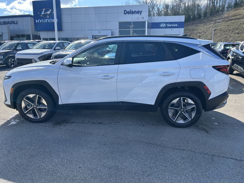 Used 2025 Hyundai Tucson SEL image 11
