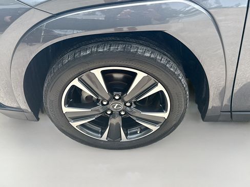 Used 2023 Lexus UX 250h FWD w/ Accessory Package (Z1) image 36