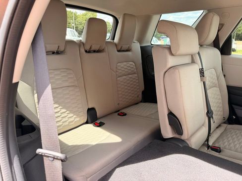 Used 2022 Nissan Pathfinder SV w/ Cargo Package AWD/4WD image 25