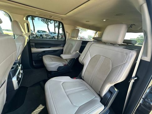 Used 2023 Ford Expedition Max Limited RWD image 24