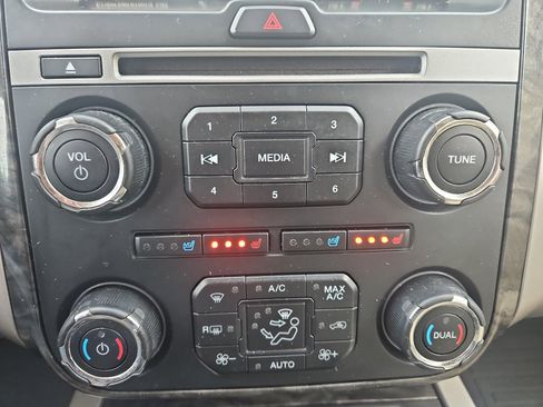 Used 2015 Ford Expedition EL Limited w/ Equipment Group 301A image 22