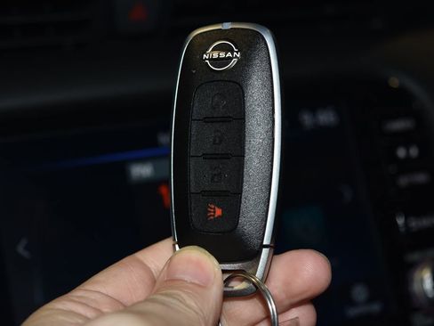 Certified 2023 Nissan Kicks SR w/ SR Premium Package image 14