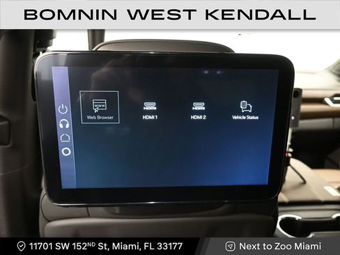 Used 2026 GMC Yukon Denali Ultimate image 12