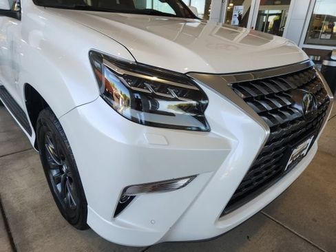 Used 2022 Lexus GX 460 Premium w/ Premium Package AWD/4WD image 8