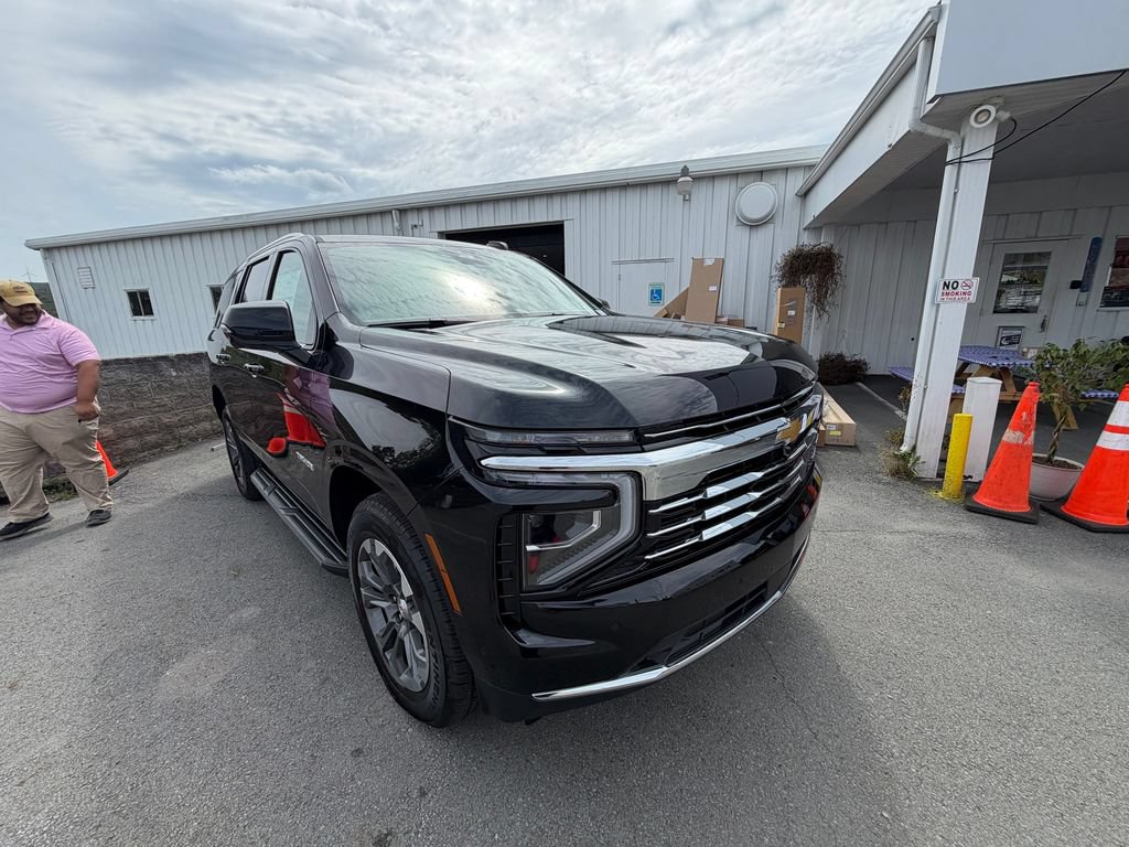 New 2026 Chevrolet Tahoe LT w/ Comfort Package AWD/4WD image 7