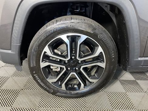 Used 2023 Jeep Compass Limited AWD/4WD image 11