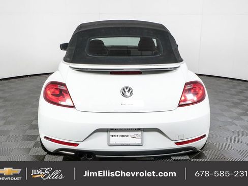 Used 2018 Volkswagen Beetle 2.0T S image 27